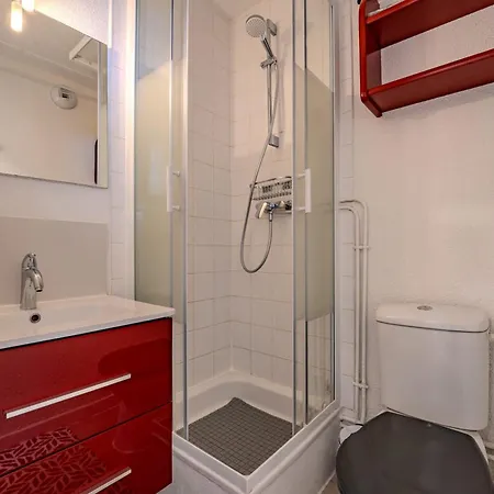 With Balcony & Slope Access * Val Thorens